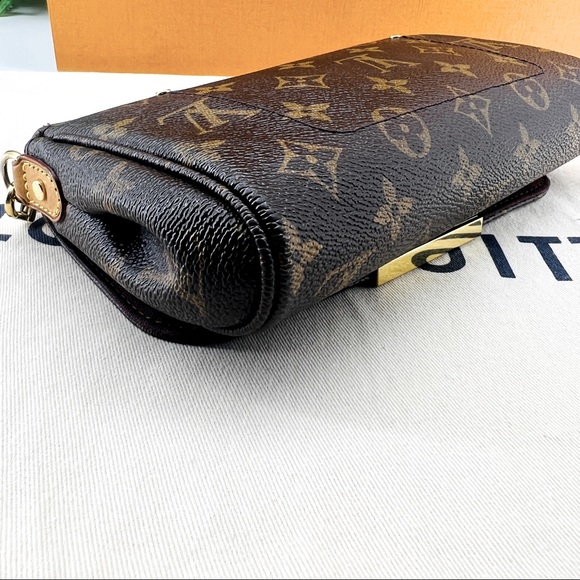 Louis Vuitton Favorite Monogram Pm bag - Picture 6 of 16